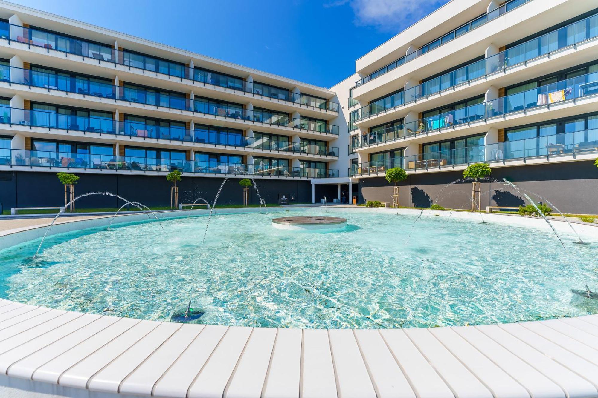 Westin House - Lighthouse, Basen, Sauna, Jacuzzi W Cenie Apartment